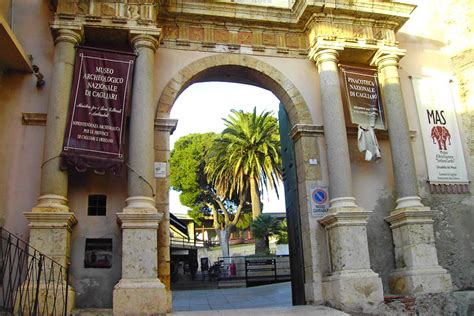 La sardegna in zona arancione. Arte e cultura: Sardegna zona arancione, chiudono i Musei ...