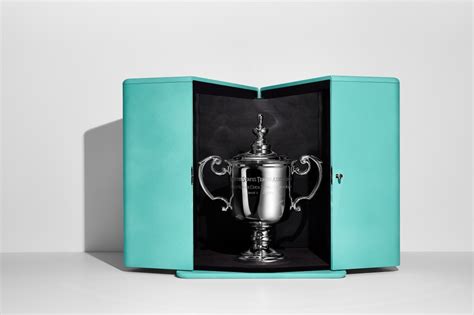 tiffany box open