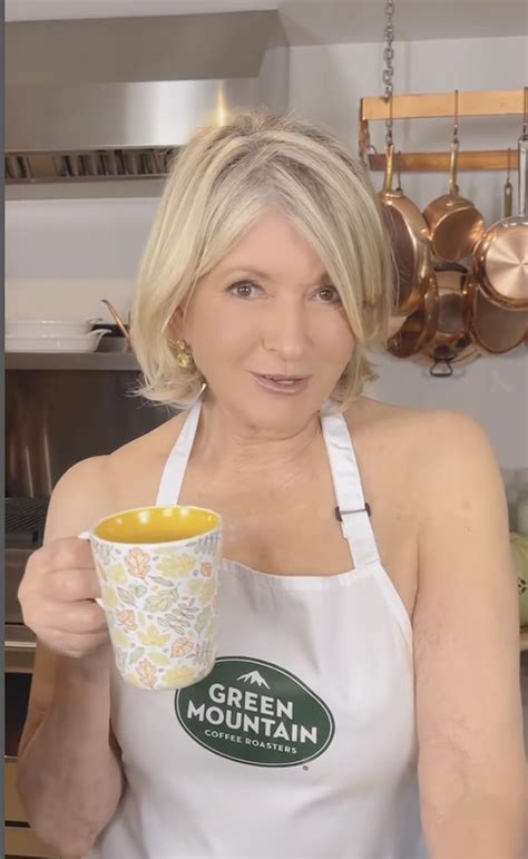 People Are Losing It Over Martha Stewart Posting A Topless Thirst Trap