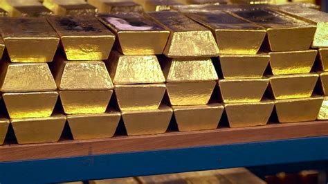 Rare Look Inside Bank Of Englands Gold Vaults Bbc Reel