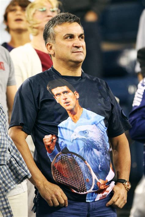 Tennis: Srdjan Djokovic wettert gegen Roger Federer - Blick