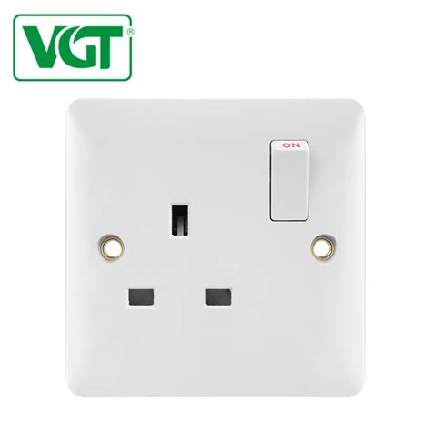 Bs 1 Gang 13a Single Pole Electrical Switch Wall Socket China 13a