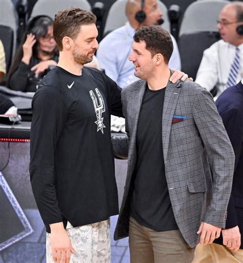 General injury and back to spain in march 2019, a few days after signing for nba team milwaukee bucks, he sustained a. NBA: Pau Gasol to sign with the Bucks after Spurs buyout ...