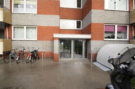 Außerdem hat die wohnung ein neues bad, bodenbeläge nach absprache. Immobilien-Emden und Ostfriesland - Tolle 3 Zimmer Wohnung ...