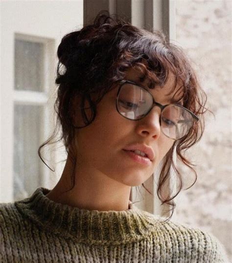 Geek Is Chic The Hottest Hairstyles For Glasses Hairstyles Weekly