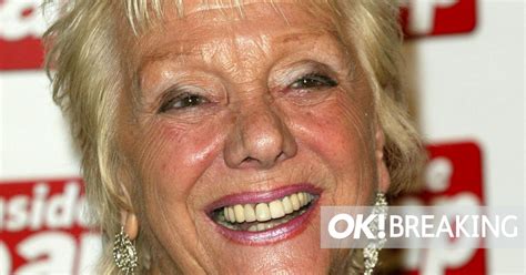 Coronation Streets Doreen Fenwick Actress Barbara Young Dies Aged 92