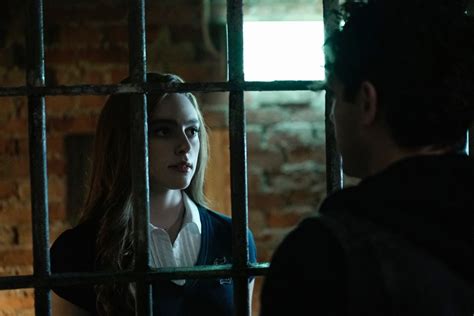 Legacies 1x01 Hope Mikaelson (Danielle Rose Russell) and Landon Kirby 