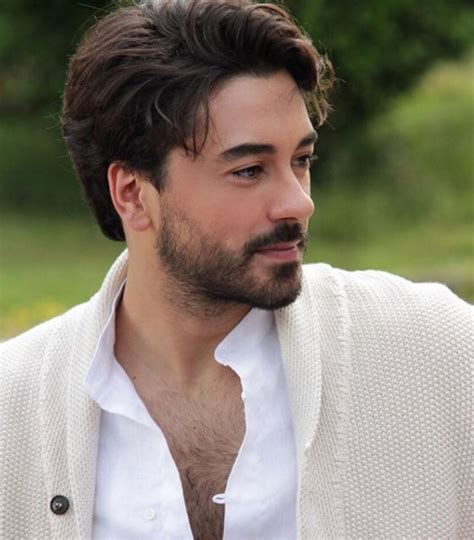 Ama 24 nisan'da ilişkileri sona ermişti. Gökhan Alkan ile Nesrin Cavadzade aşk yaşıyor - Magazin ...