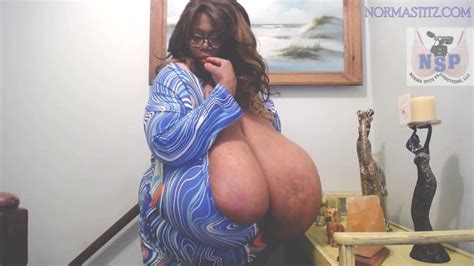 Norma Stitz And Her Massive Nice Thick Cleavage