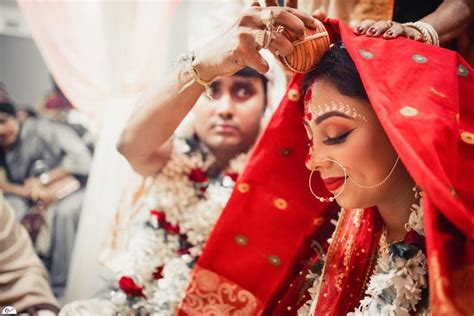 Sindoor Daan Best Bengali Candid Wedding Photography In Kolkata