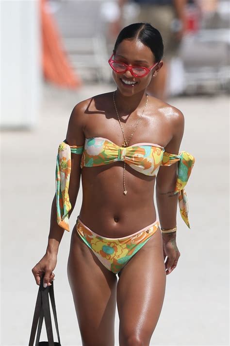 Karrueche Tran In Bikini At A Beach In Miami Hawtcelebs 62425 The