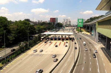 Gezginlerin ilgi gösterdiği bu popüler seçeneklere bakmanızı tavsiye ederiz Phileo Damansara MRT Station - Big Kuala Lumpur