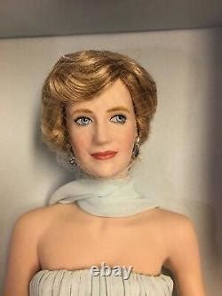 Nrfb Diana The Princess Of Elegance Porcelain Portrait Doll The