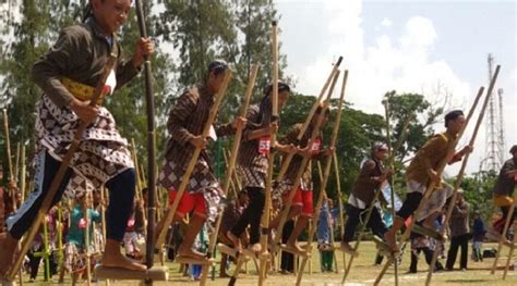 Permainan Tradisional Masyarakat Iban Batak Lampung Tarikan Jelajah