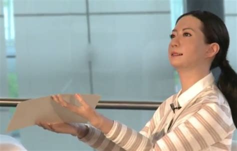 Japan Unveils Robot Newscasters The Mary Sue