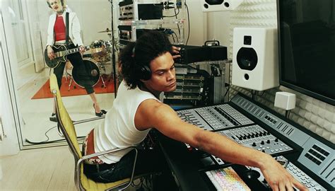 They are wrong!in this video: How Much Money Can I Make As a Record Producer? | Bizfluent