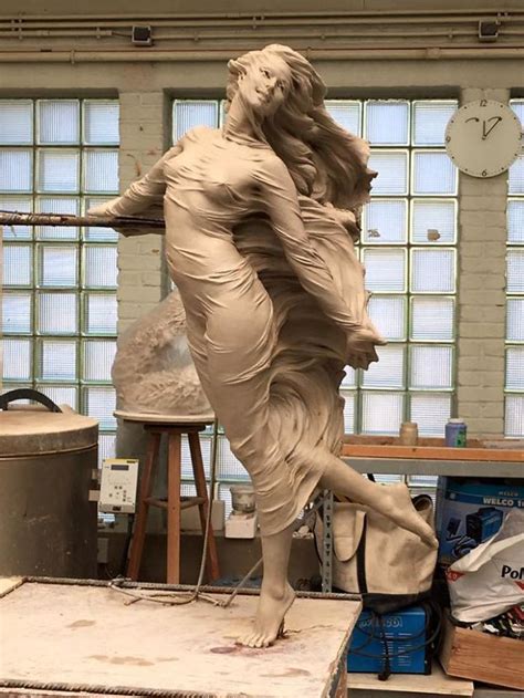 Artist Creates Renaissance Inspired Ultra Realistic Female Sculptures