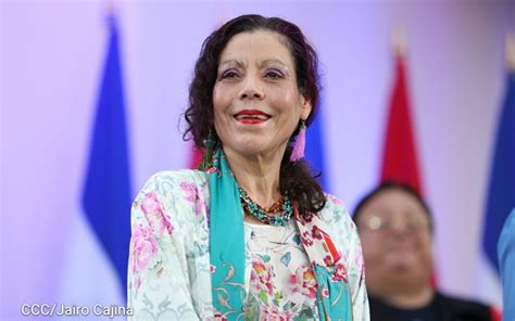 Rosario Murillo Vicepresidenta De Nicaragua ¡con La Paz No Se Juega