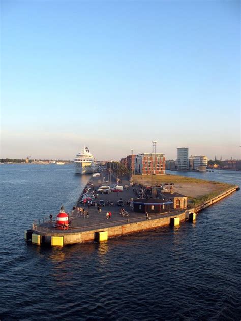 Langelinie Pier Copenhagen Stock Photo Image Of Dock Harbour 1078236