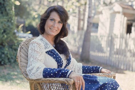 Loretta Lynn Dead The “pill” And “fist City” Singer Pioneered Her Own
