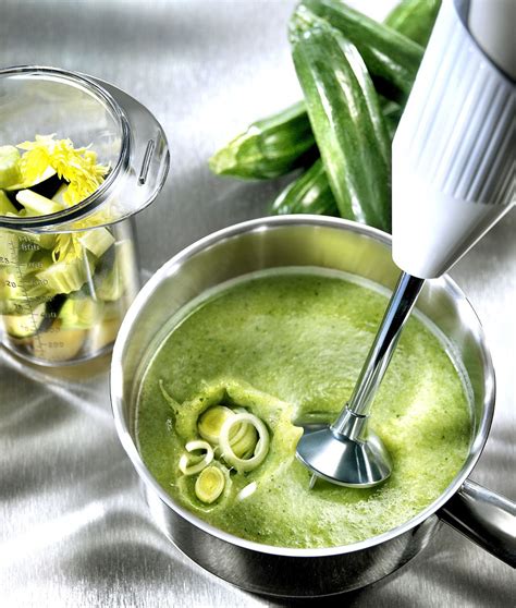Soupe de courgettes et poireaux Bamix