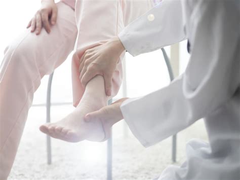 When You Should See A Podiatrist The Surgical Clinic