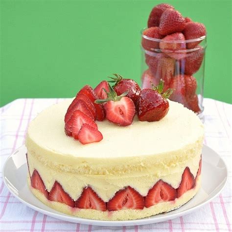 We came across an intriguing recipe for strawberry mousse cake in martha stewart living and decided to skip the cake part and just make. White chocolate strawberry mousse cake. Where's my fork ...