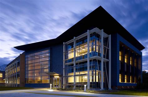 Stony Brook University - Advanced Energy Center | Flad ...
