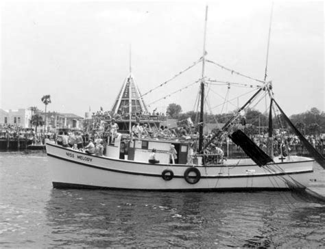 Florida Memory • Miss Melody Shrimp Boat At The Shrimp Boat Races
