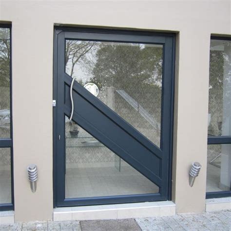 Our latest range of aluminium windows and doors offers a wide range of colour, style and shape to enhance the charm and character of your home and as we all know aluminium offers the advantage of durability and affordability. Aluminium Doors