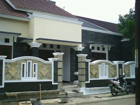 Untuk desain rumah dengan konsep minimalis modern, umumnya dibangun dengan 2 lantai tipe 45 dan mempunyai banyak model yang bisa dikreasikan, dari mulai bentuk jendela atau pintu yang bisa dibentuk lebih unik sehingga terlihat lebih menarik dari tempat tinggal lainnya. Manfaatkan Batu Alam Sebagai Material Bangunan Rumah ...