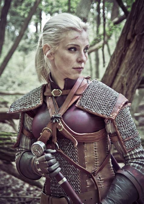 Witcher Cosplay Bends Genders Cosplay Warrior Girl Female Armor
