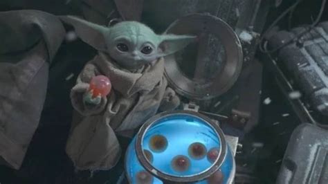 Lucasfilm Exec Explains Why Baby Yoda Ate The Eggs And It May