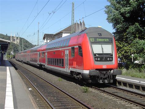 Die leistung der gastgeber rettete dem trainer trotz. Doppelstockwagen - Wikiwand