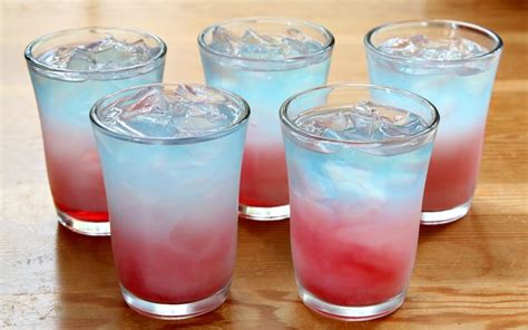 Top 10 Blue Curaçao Drinks With Recipes Only Foods