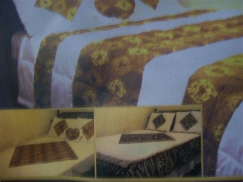 Dengan kualitas terbaik kami memberikan kenyamanan pada anda saat beristirahat. Harga Sprei Batik Solo Murah Bantal 4 Buah Dan Guling 2 ...
