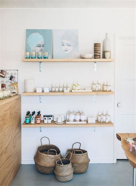 Lily Ashwells Venice Beach Home And Shop Inspired By This Shop