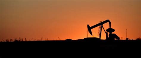 Oil Despite Huge Losses Oil Companies Reluctant To Shut In