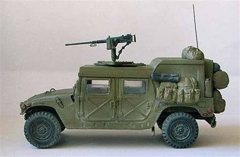 Humvee M998 Desert Patrol Prototyp 135 Italeri M Galerie