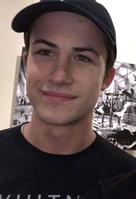 dylan minnette thirteen reasons why series 13 reasons why netflix
