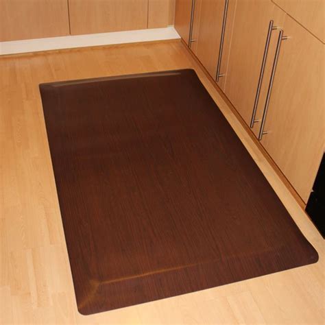 They give a luxurious feel that makes you want to stand on them for much longer than you need to. WoodOasis Anti-Fatigue Mats - Gel Mat for Kitchen Floor ...