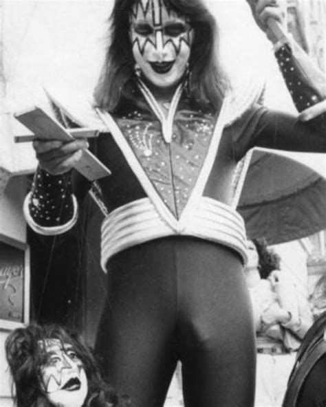 Rock Star Bulge 20 Vintage Portraits Of Rock Stars In Tight Pants In The 1960s And 1970s