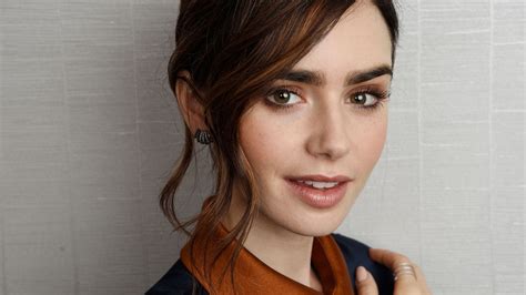 Desktop Wallpaper Beautiful Face Of Lily Collins Celebrity Hd Image Picture Background Catxyd