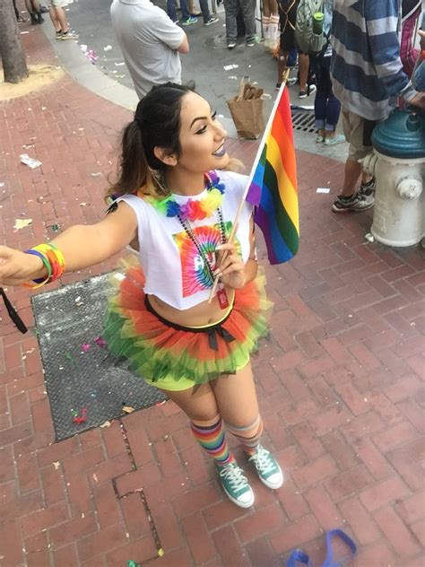 Pin By Jessica Parra On Gay Pride Outfit Ideas Pride Outfit Pride Parade Outfit Gay Pride