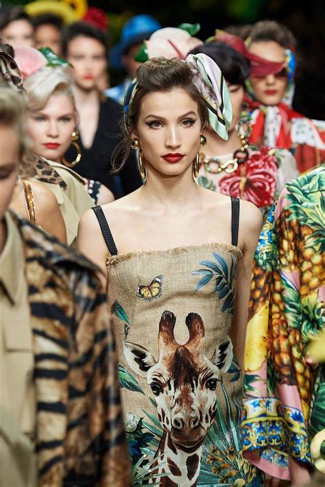 Dolce Gabbana Spring 2020 Ready To Wear Collection Runway Looks