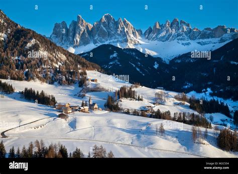 Dolomites Geisler Spitzen High Resolution Stock Photography And Images