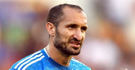 But was immediately sold in a. Giorgio Chiellini a Innsbruck. Verrà operato in giornata ...