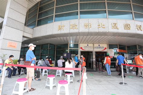 The site owner hides the web page description. 桃園真相新聞 - 桃園市長鄭文燦訪視「北區國稅局桃園分局、所得稅結算申報及防疫情形」