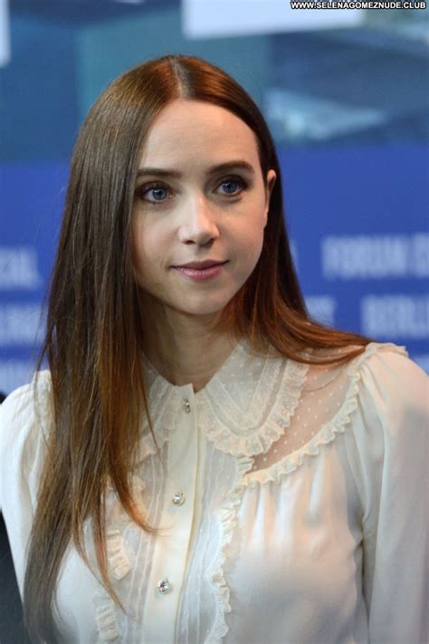 Nude Celebrity Zoe Kazan Pictures And Videos Archives Famous And