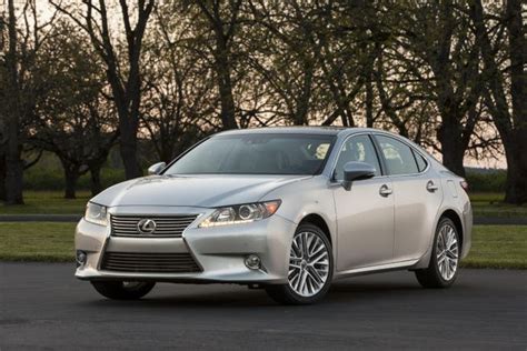 3 Lexus Es 350 450h 2015 08 14 10 Cars That Can Run For Over